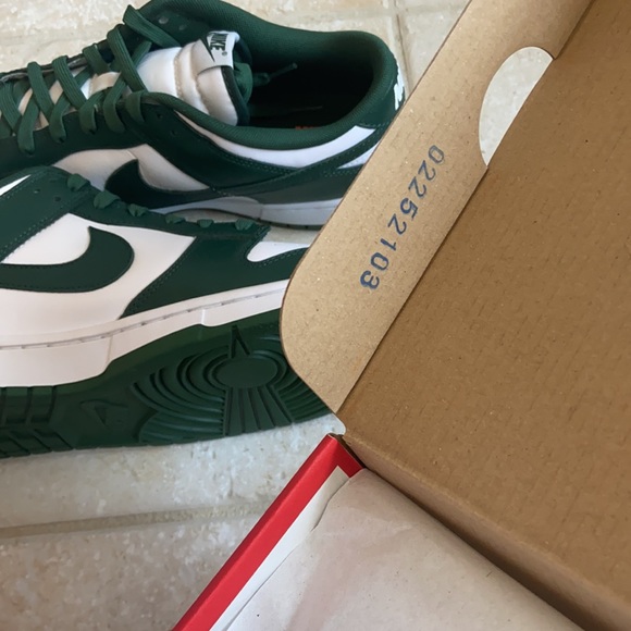 Nike Dunk Low Retro - Picture 4 of 4